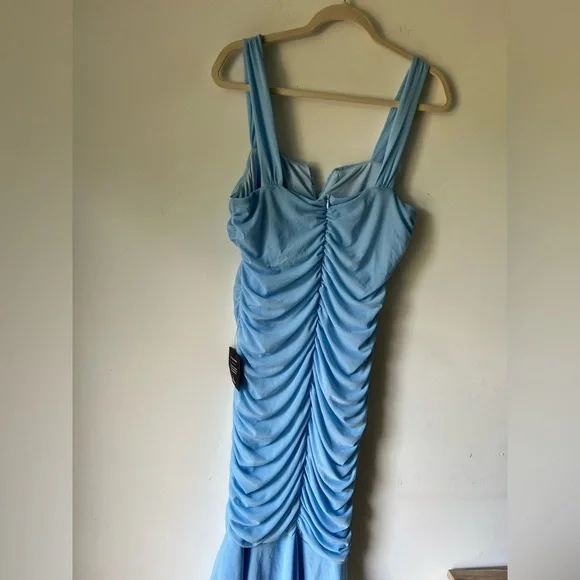Lulus Blue Ruched Ruffle Midi Dress Size XL NWT - Picture 5 of 6